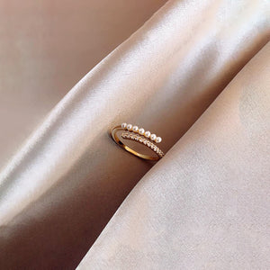 Rhinestone Pearl Gold Ring